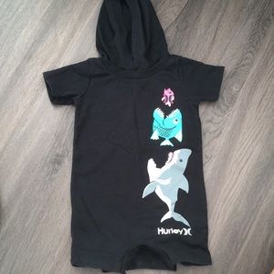 Hurley hooded shorts shark onesie 9-12M